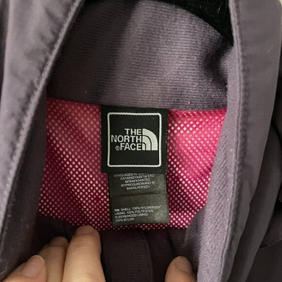 The North Face Hyvent Rain Jacket Waterproof Hooded Full Zip Purple Pink Medium - Picture 7 of 10